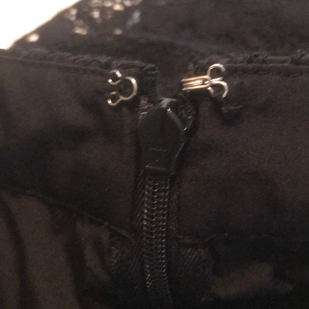 J Crew Black Lace Pencil Skirt Size 6 - Picture 10 of 11